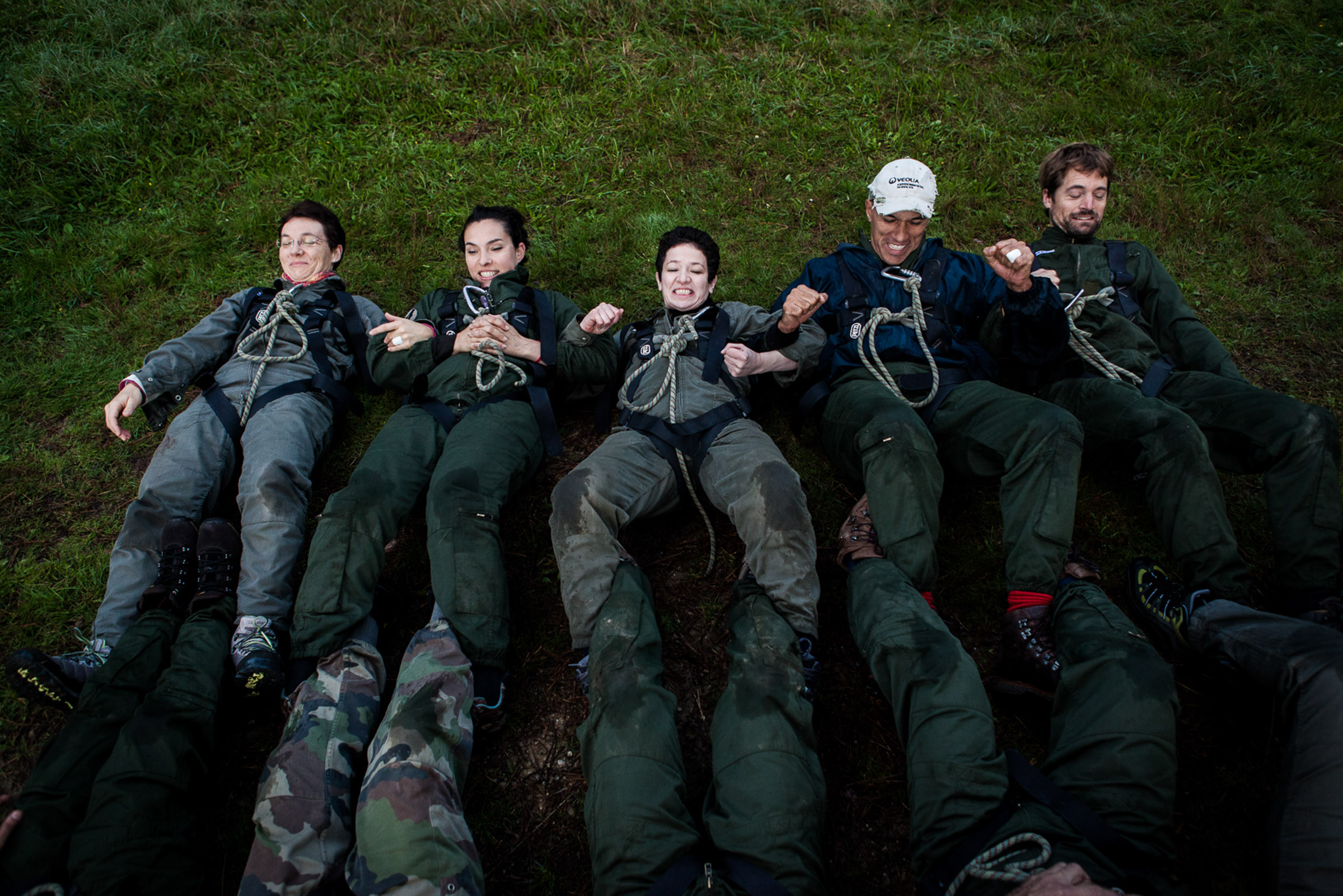 Coëtquidan, le 18 Octobre 2013. Echauffement avant de partir sur le parcours d'audace.

Coëtquidan, 18 October 2013. Warming up before leaving for the obstacle course.