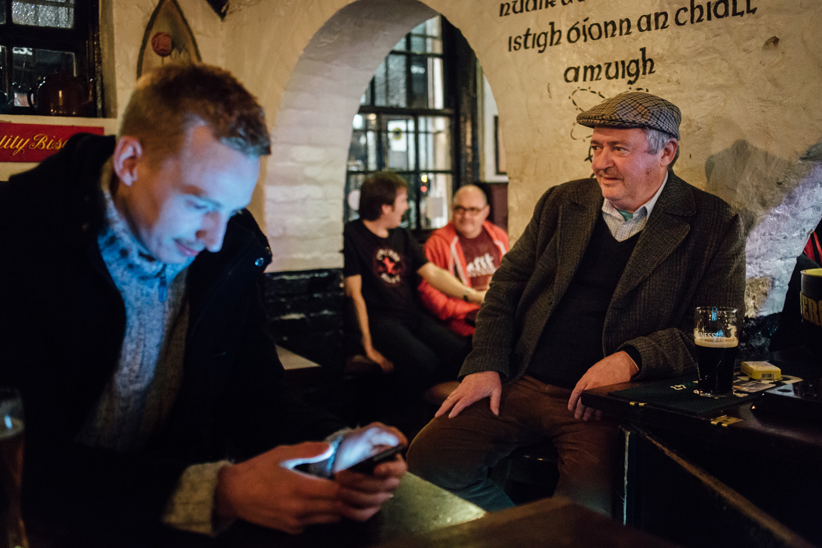 Belfast, le 28 Février 2017. Kelly's Cellar, l'un des pubs catholiques les plus emblématiques de la ville.